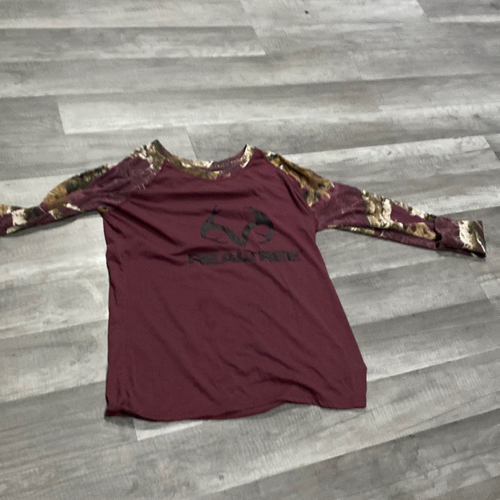 Long sleeve shirt
